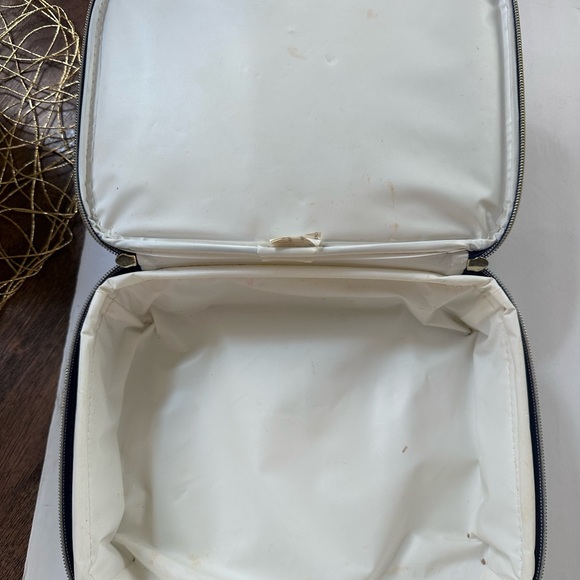 Tory Burch Blue Geometric Pattern Lunchbox - Picture 7 of 8